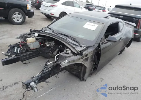 2018 Chevrolet Camaro Zl1 z USA, uszkodzony, nr VIN 1G1FK1R66J0112295